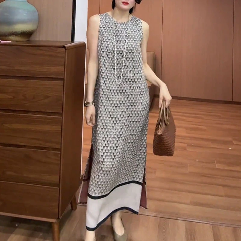 轻奢高级感连衣裙女2025新款夏宽松开叉设计感小众不撞款休闲长裙