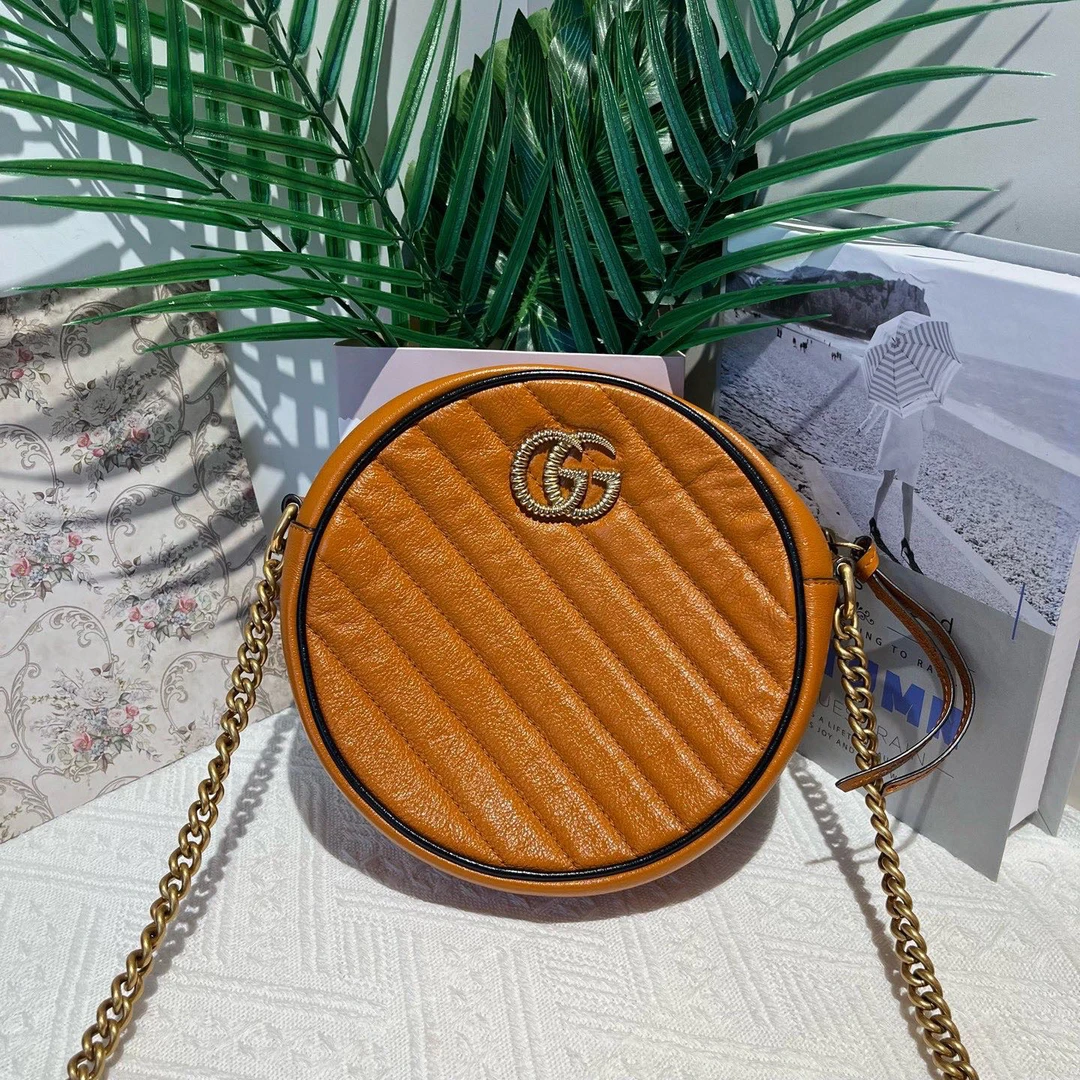 99新 GUCCI/古驰 Gucci古驰 圆饼包棕色