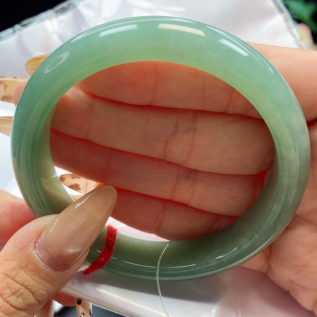 未镶嵌手镯翡翠35