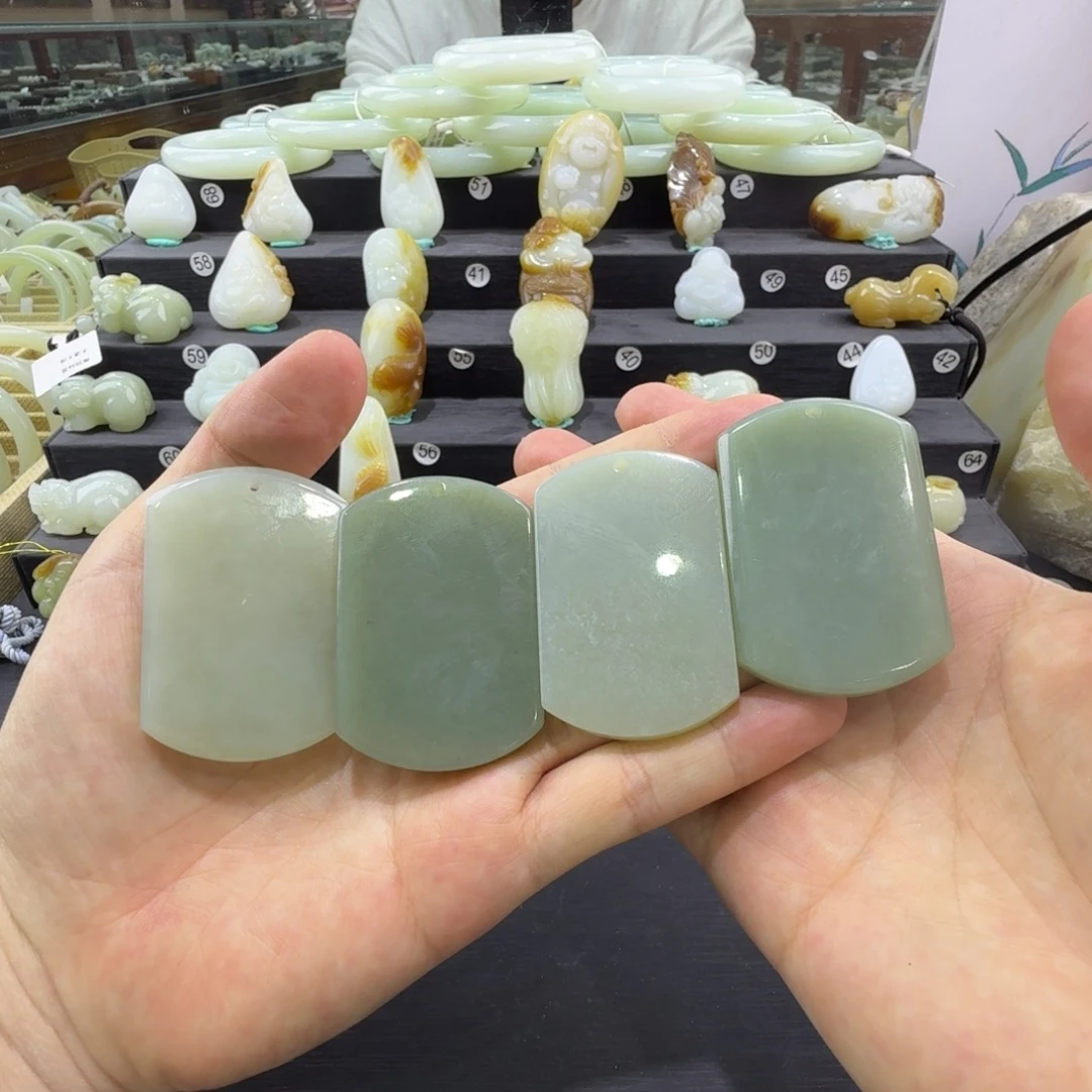 和田玉未镶嵌吊坠(赠链)新疆和田玉福利品多样性发一