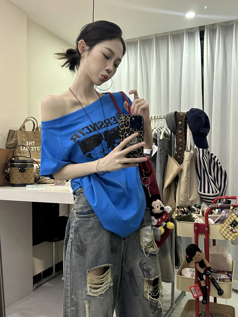 辣椒酱 设计一字肩斜肩短款T恤女2025夏新款抽褶辣妹高腰上衣潮