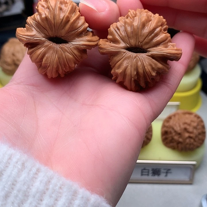 吊坠文玩核桃38尺四座楼653号