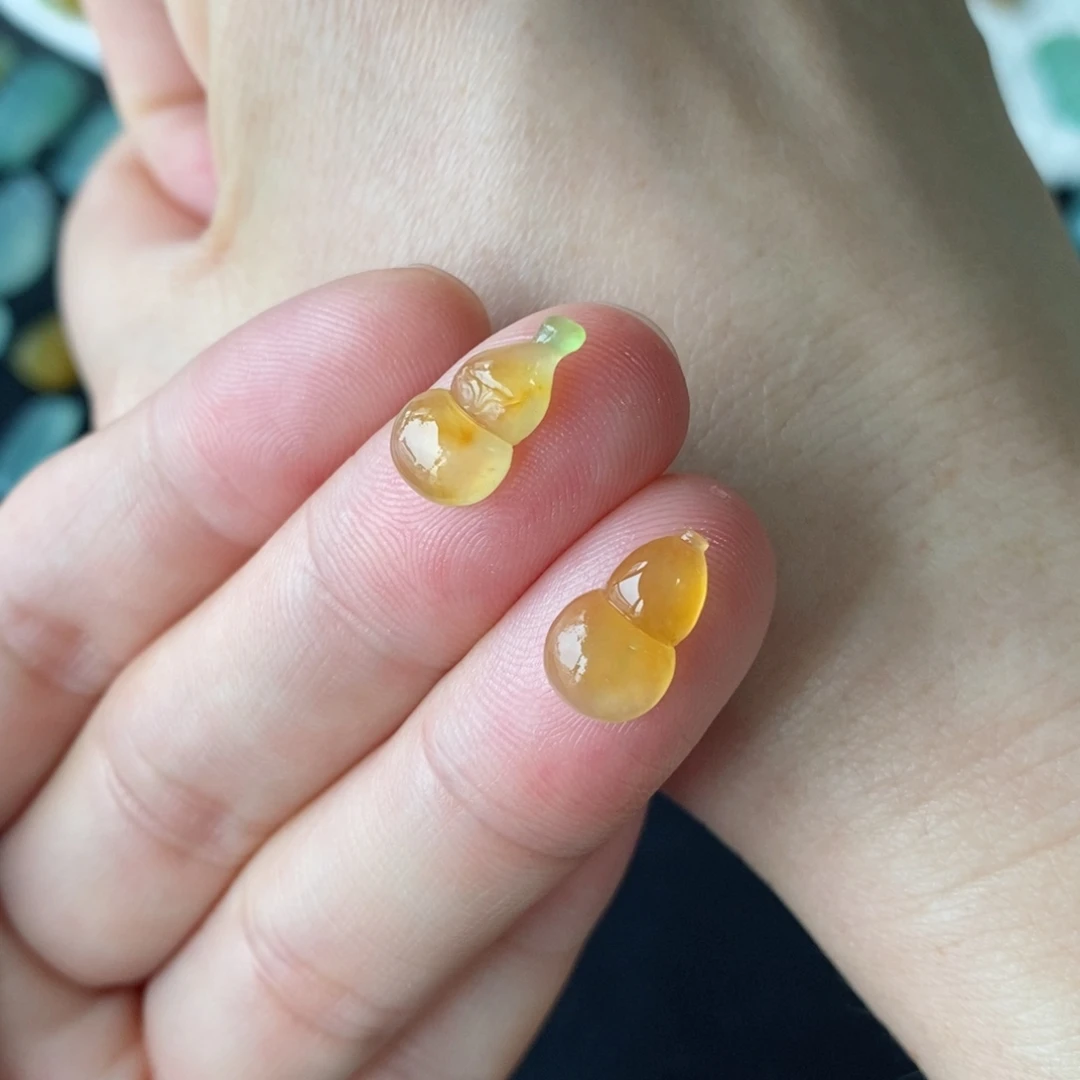 定制翡翠未镶嵌葫芦