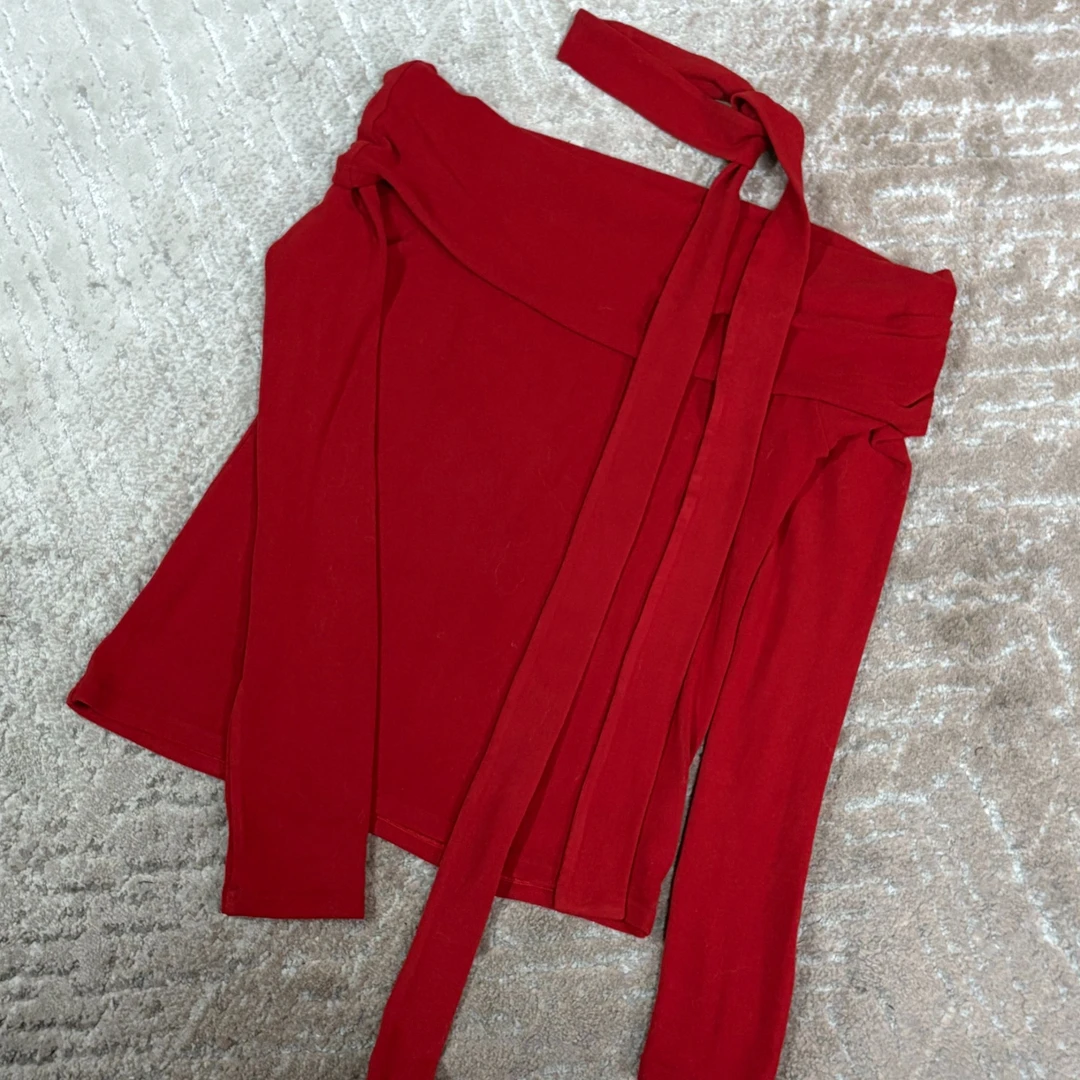 Uninhabitable 秋季飘带红丝绒一字肩上衣打底T恤长袖时尚百搭