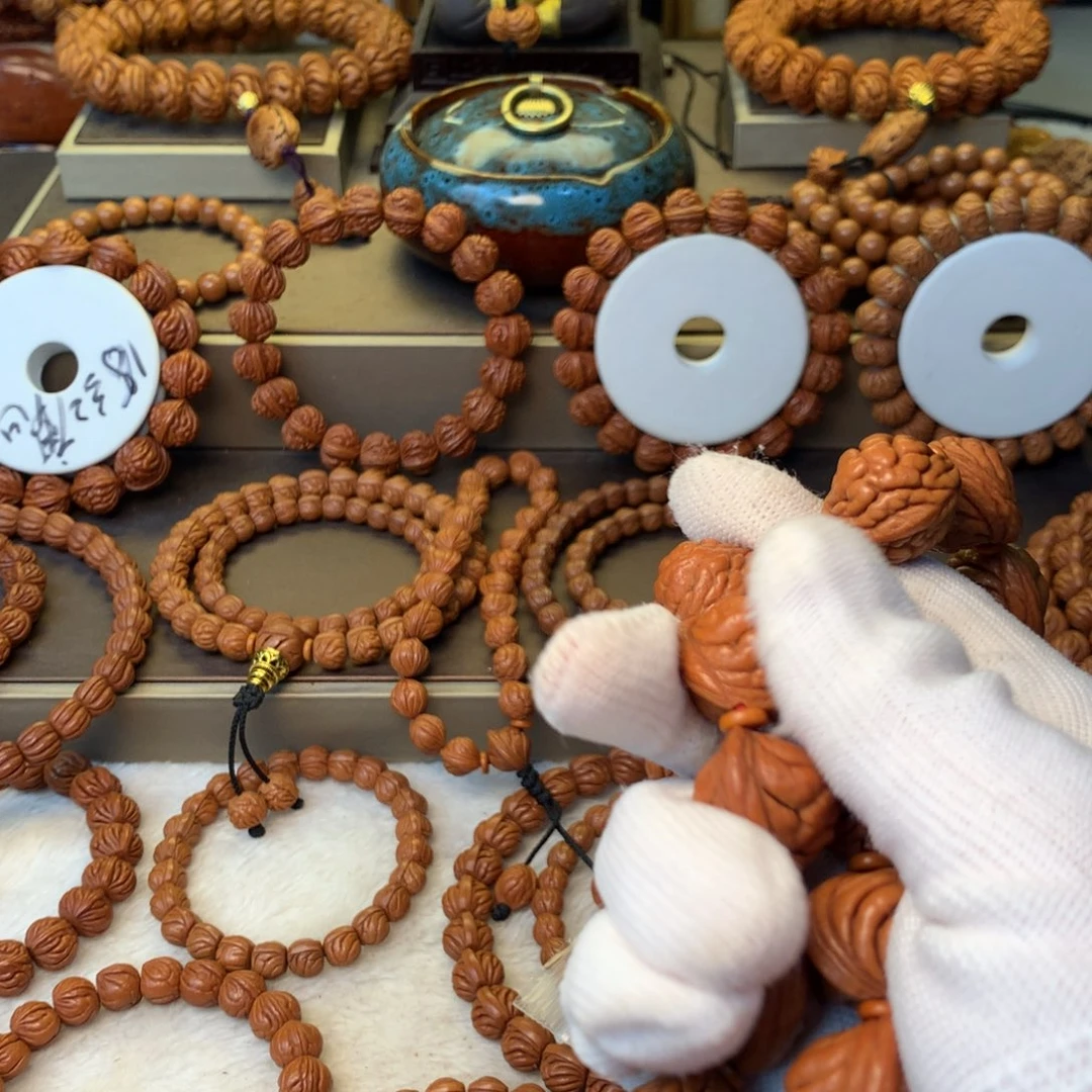 初****手串桃核秦岭龙纹