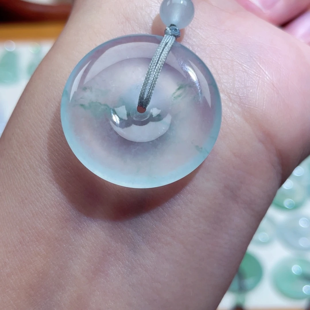 翡翠未镶嵌颈饰扣子