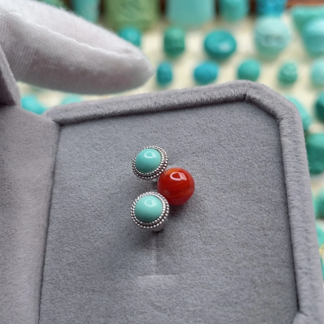 未镶嵌南红玛瑙珠宝奇石