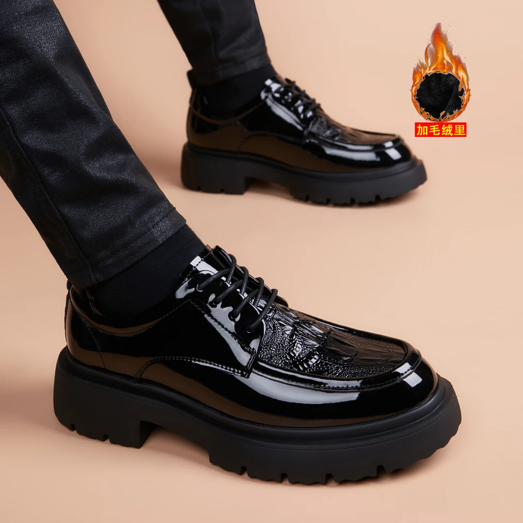 新款休闲皮鞋男亮皮黑色厚底增高商务正装鳄鱼纹时尚潮流英伦男鞋
