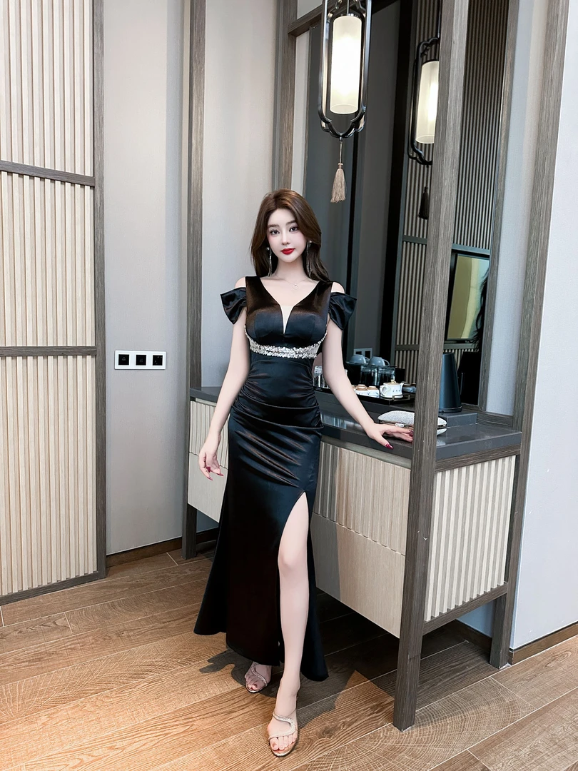 2025新款收腰显瘦开叉长裙连衣裙5596