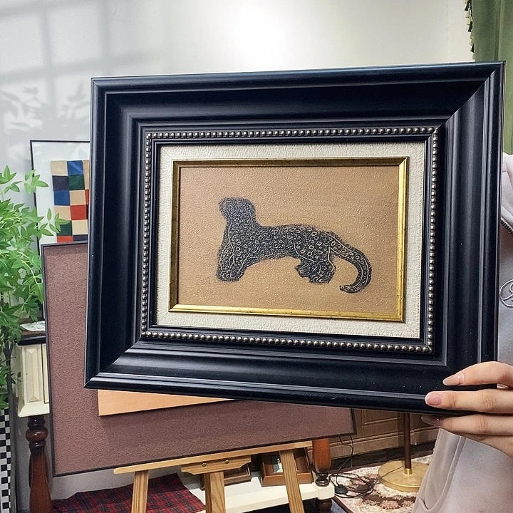 横款金钱豹装饰画装饰画。