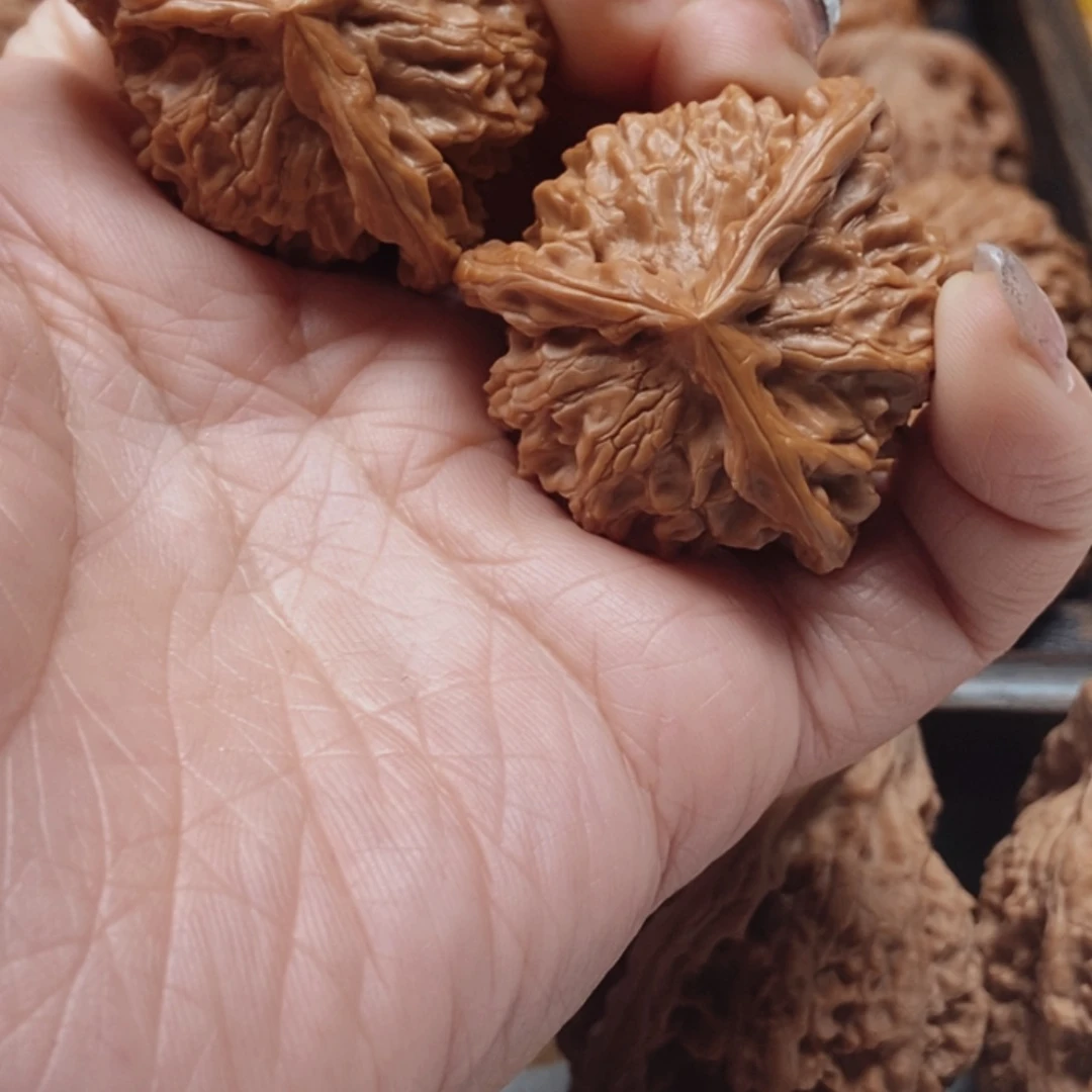 文玩核桃把件盘山