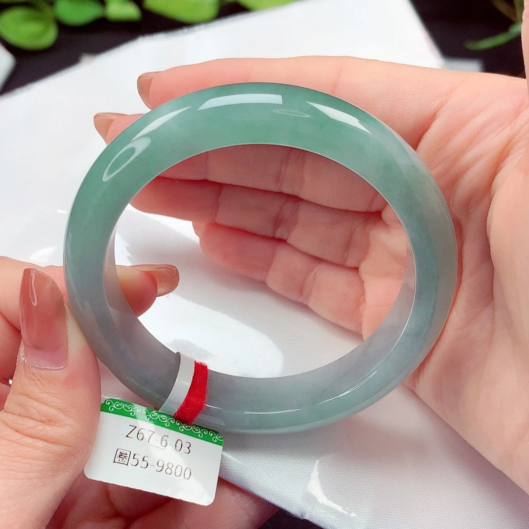 翡翠未镶嵌手镯55