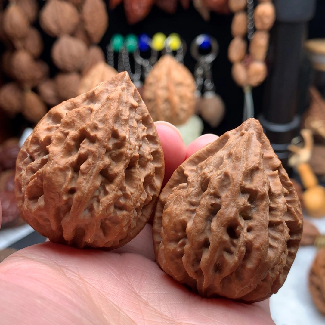 文玩核桃吊坠小武核桃4