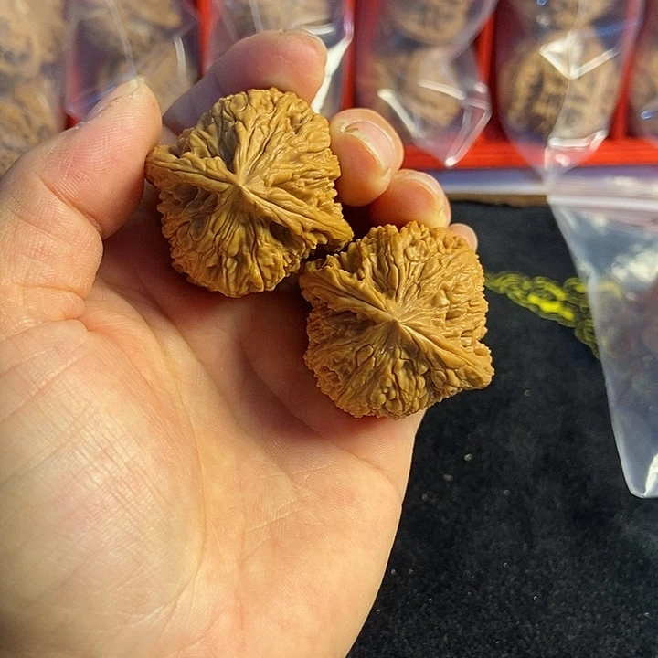 桃核吊坠南疆涿鹿88