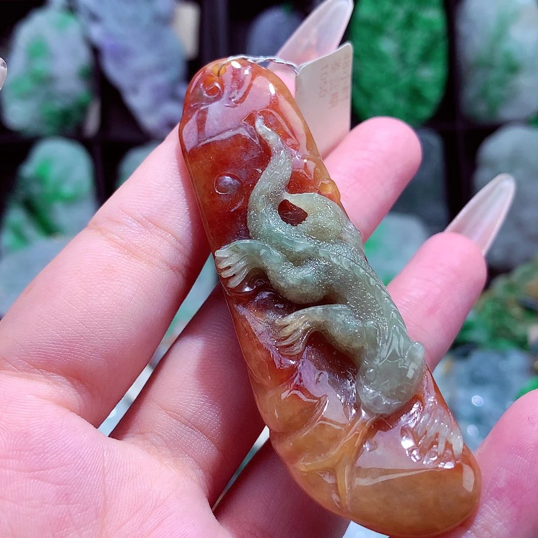 颈饰未镶嵌翡翠挂件