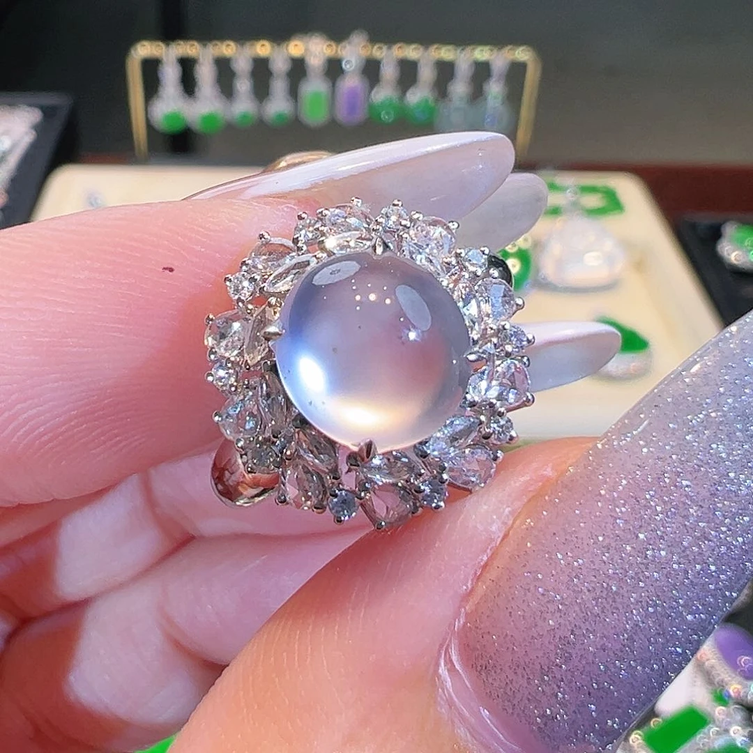 翡翠戒指18K金镶嵌翡翠