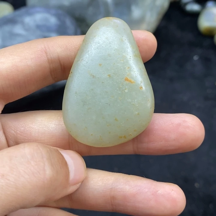 未镶嵌和田玉（糖玉）挂件