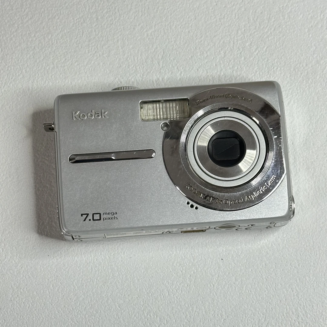 9新 Kodak/柯达 M753 700w像素3倍光变 学生党复古便携CCD相机