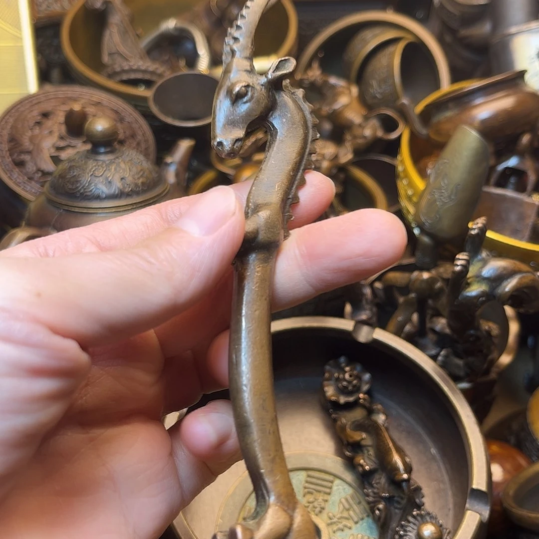 精美铜器工艺品等