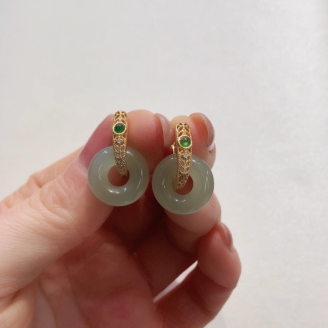 和田玉银S925镶嵌耳饰