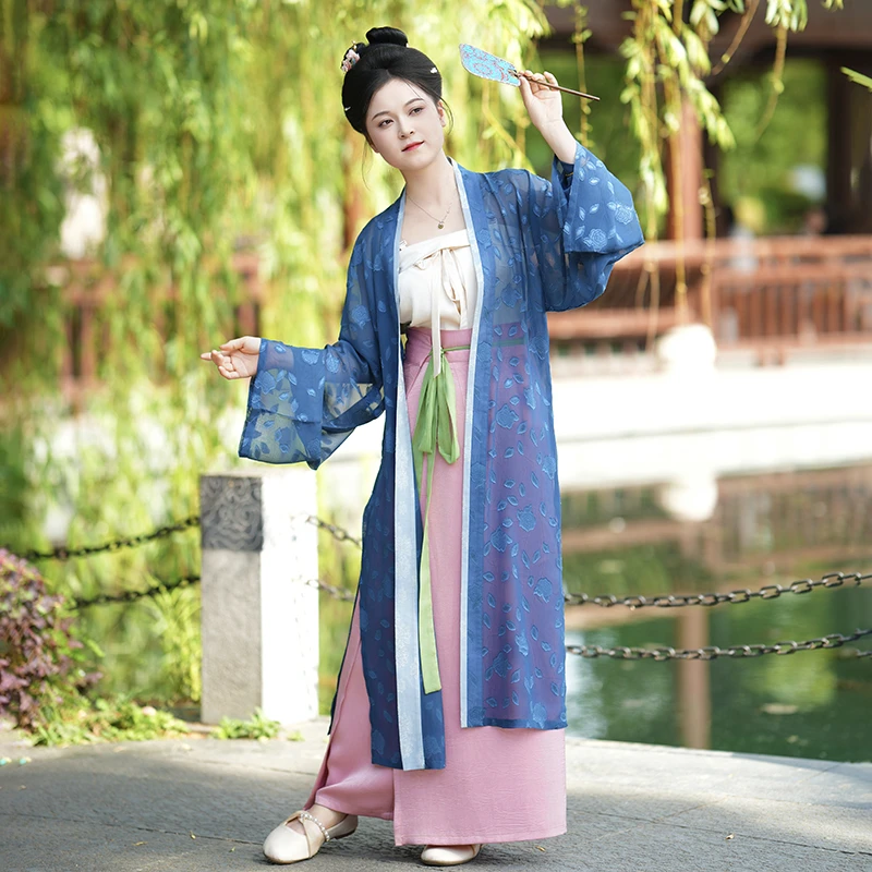 卿如故汉服宋制褙子剪花纱