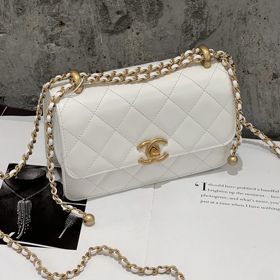 99新 Chanel/香奈儿 0862 白金双金珠woc单肩斜挎包芯片款