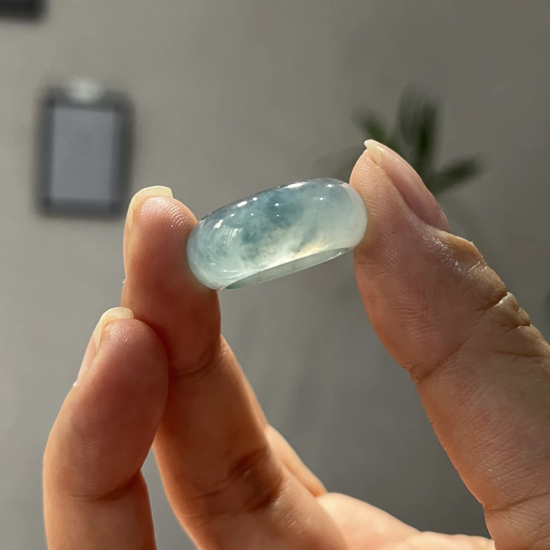 优翠珠宝冰蓝飘花翡翠戒指宽版厚装12圈适合11圈