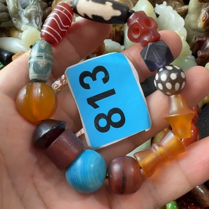 玛瑙/玉髓颈饰合金