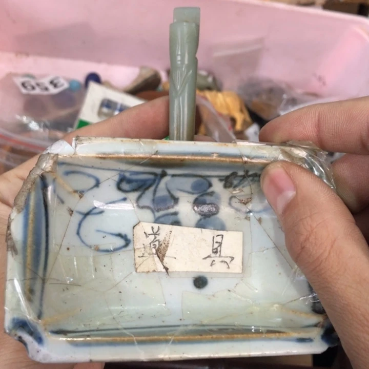 陶瓷孤品单件车里拍