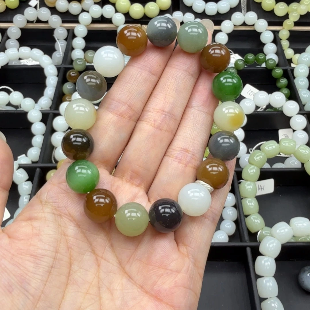 和田玉未镶嵌手链