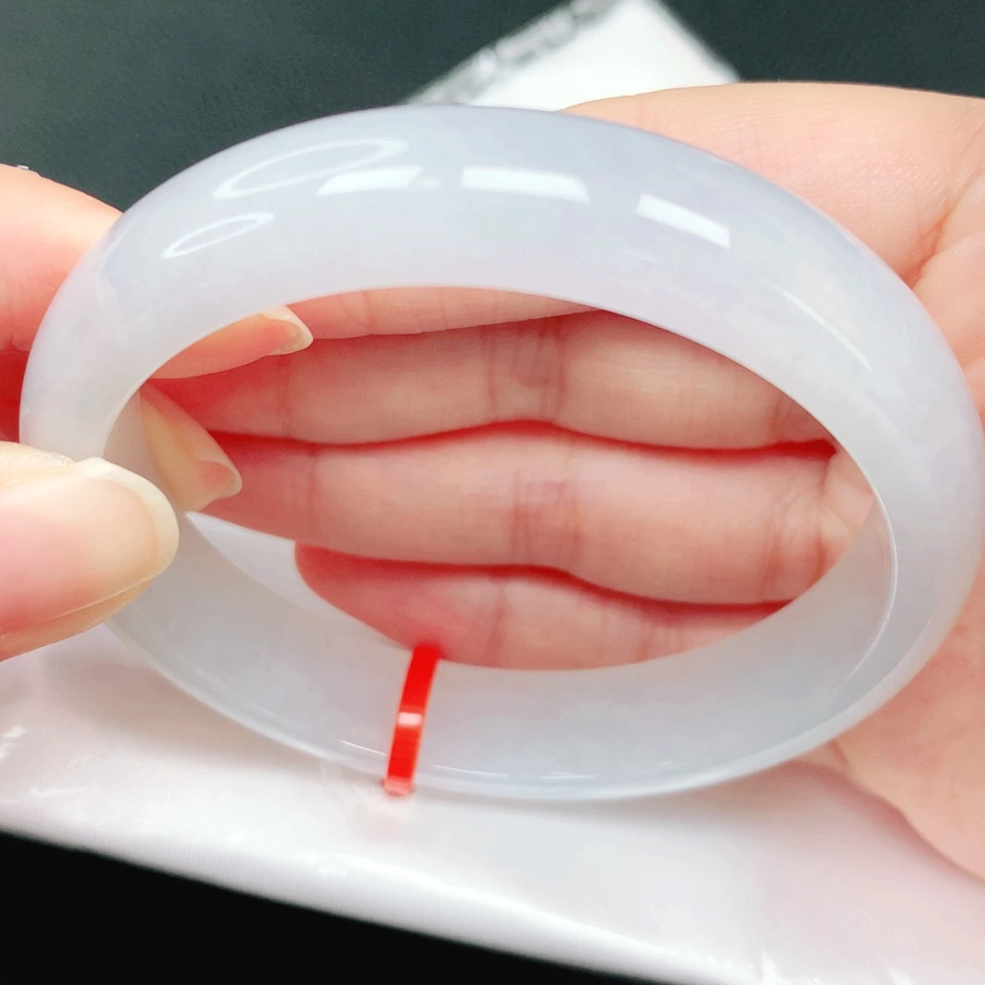 翡翠未镶嵌手镯57圈