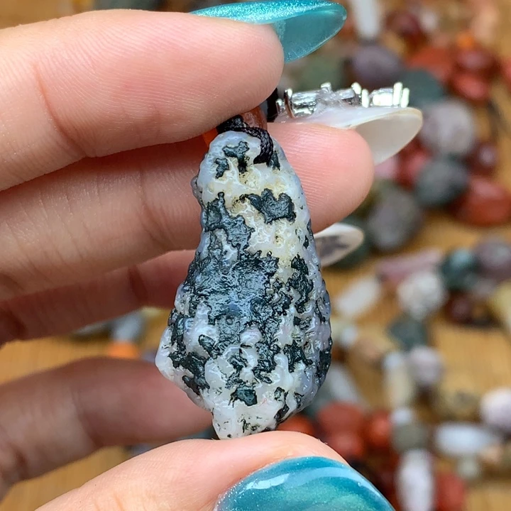 玛瑙/玉髓未镶嵌珠宝半成品