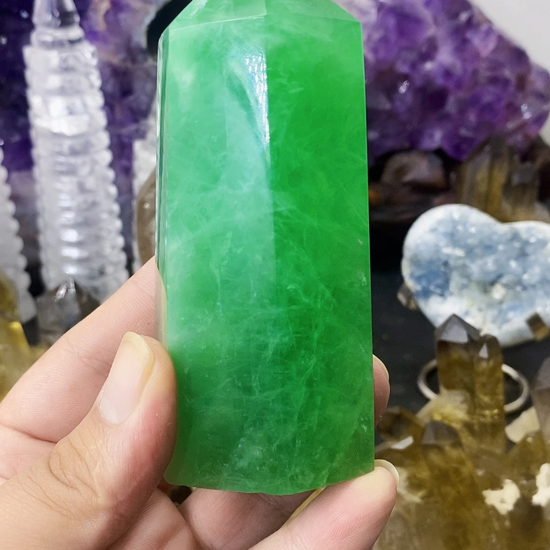 乔***姐未镶嵌珠宝半成品水晶