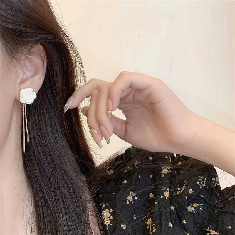 铜合金耳饰 【白山茶流苏】长款个性花花一款两戴白色气质复古耳环