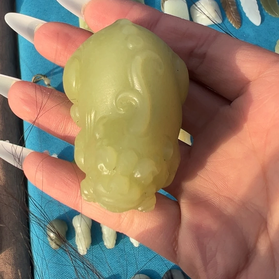 和田玉（糖玉）未镶嵌颈饰