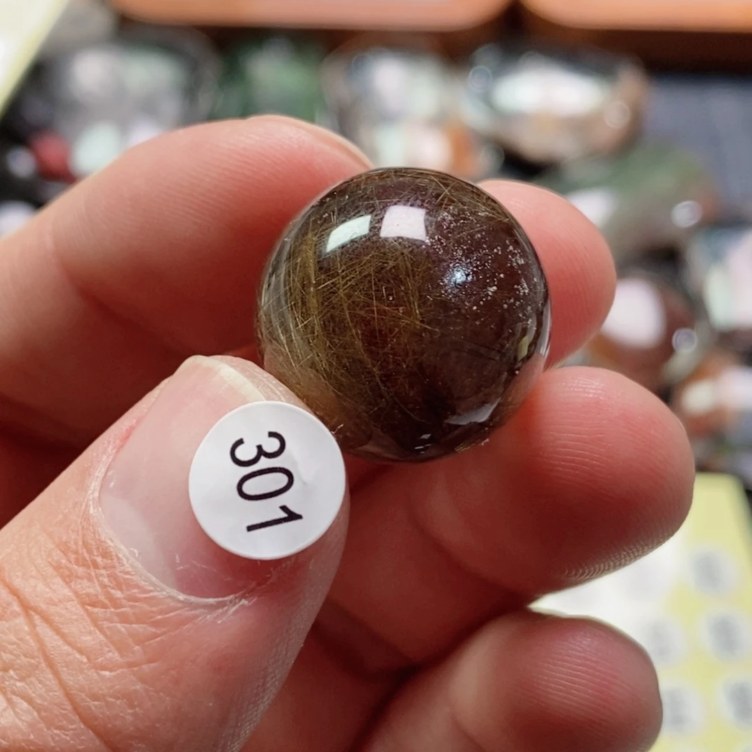 未镶嵌大型摆件（非配饰）水晶