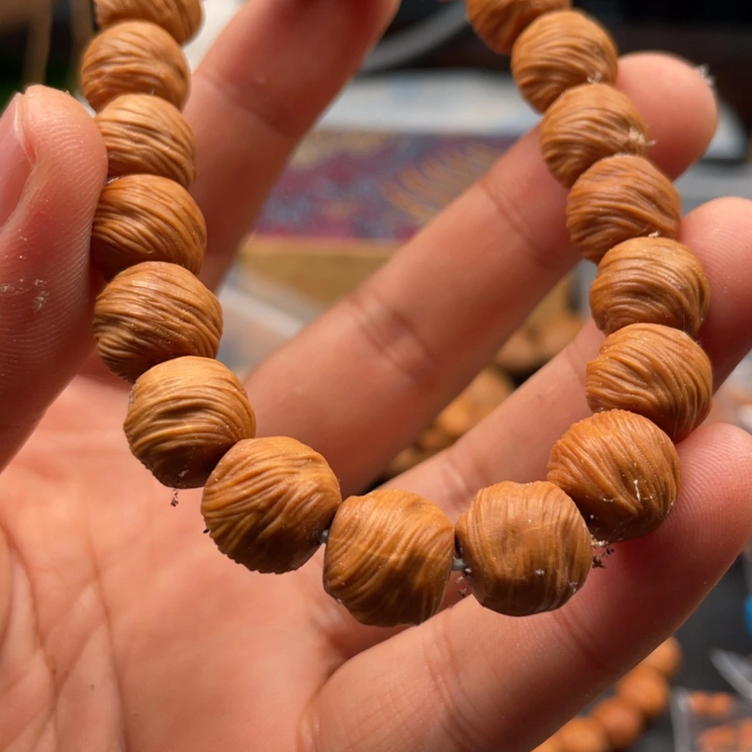 吊坠猴头核桃这种