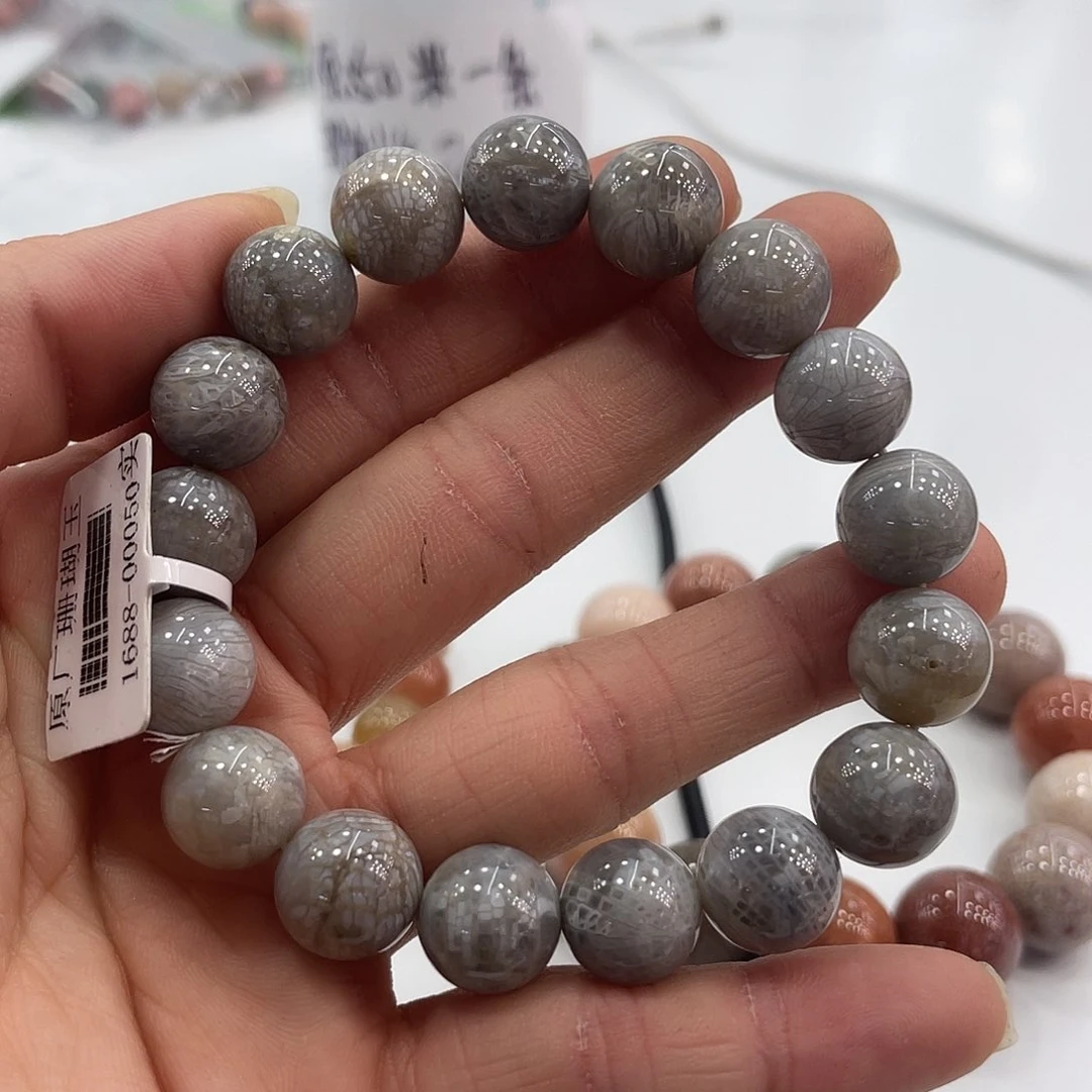 未镶嵌手串硅化珊瑚（珊瑚玉）小*承749