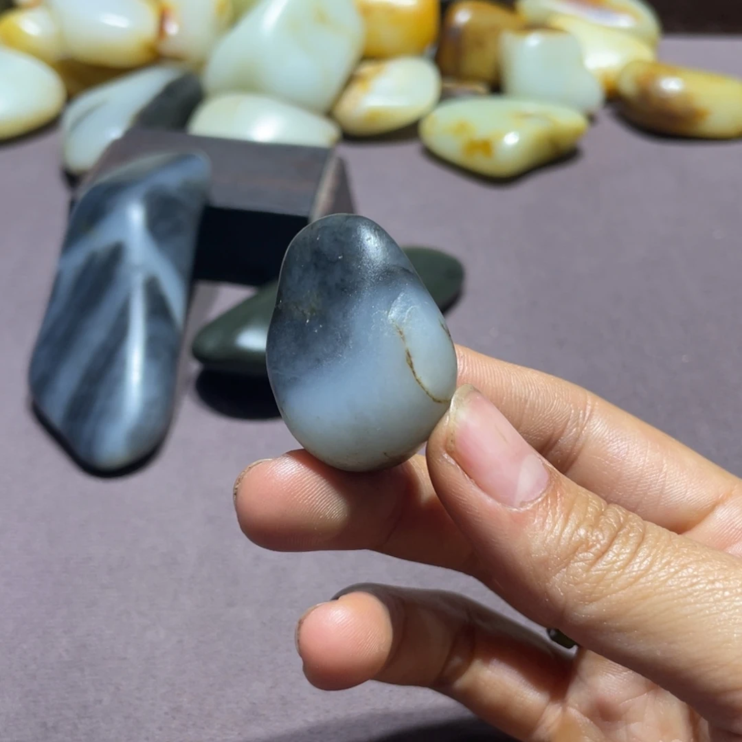 和田玉（子料）未镶嵌挂件25