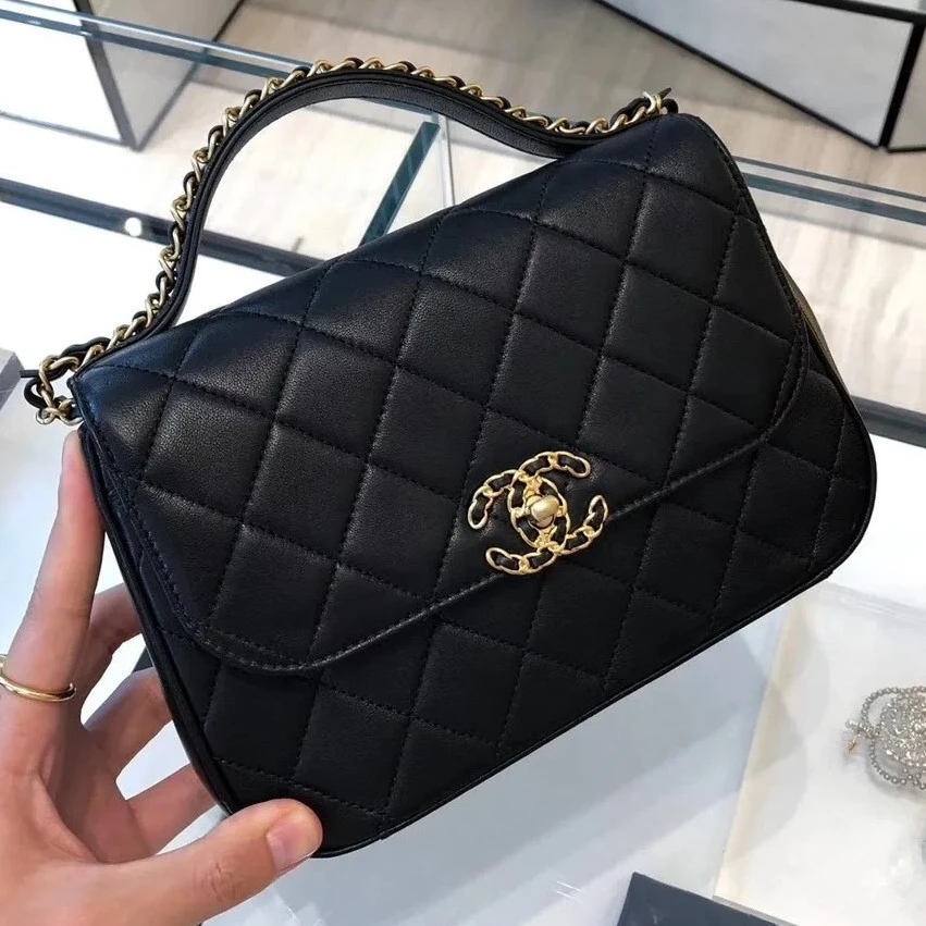 99新 Chanel/香奈儿  19bag 黑金邮差包 皮穿链手柄款 （7014）
