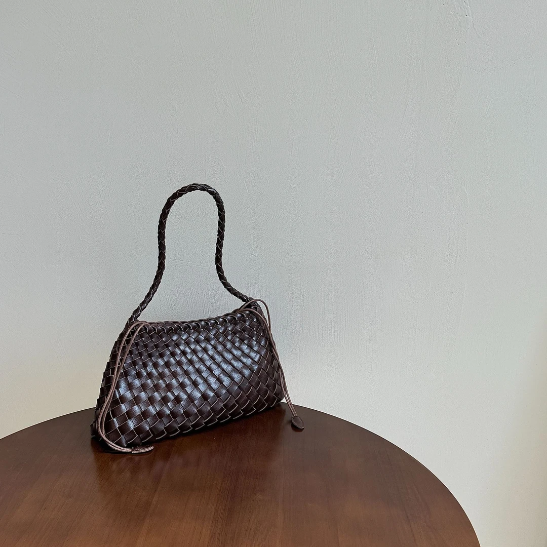 【安子溪】2025小众高级感手工编织腋下包慵懒度假手提包（8656）