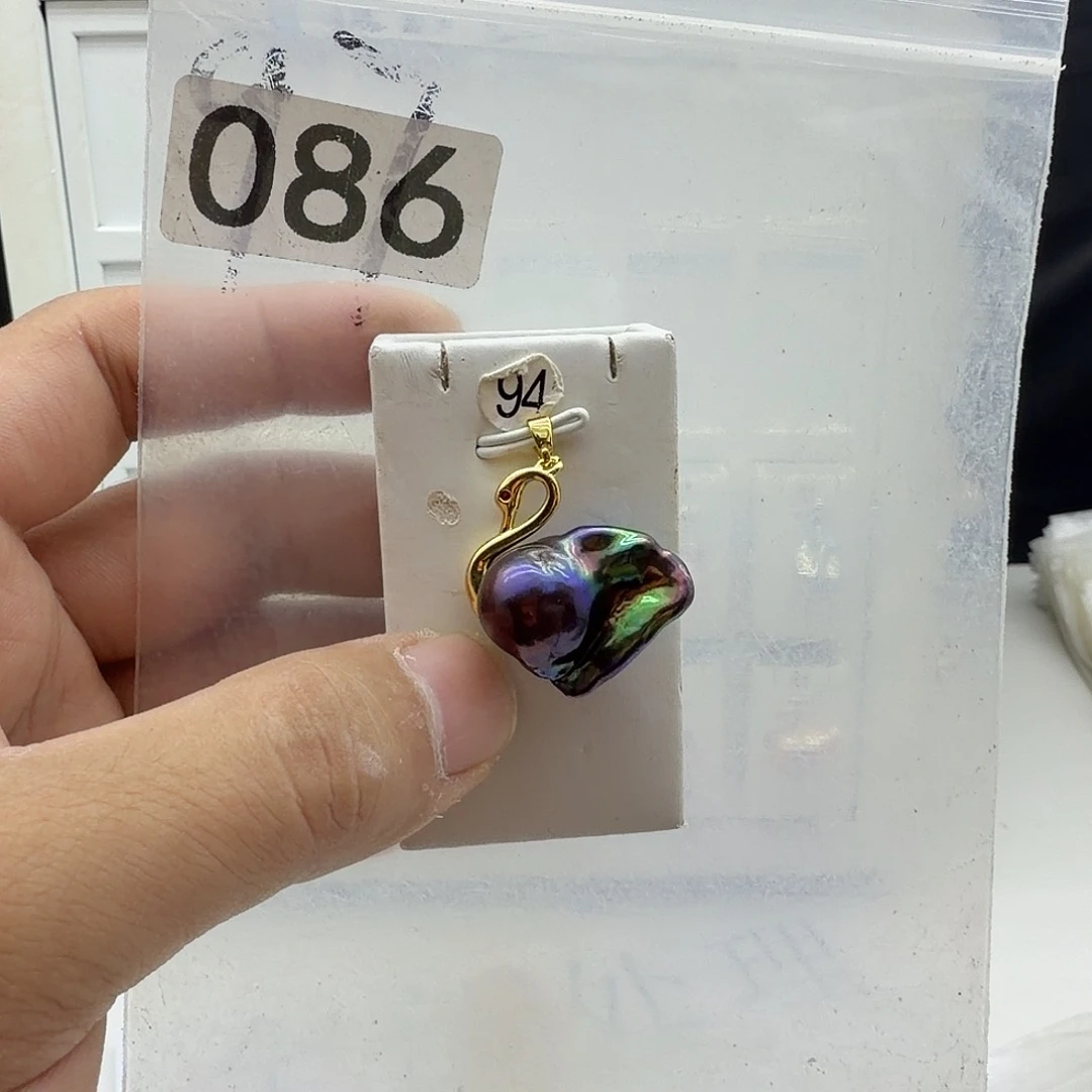 合金淡水珍珠颈饰