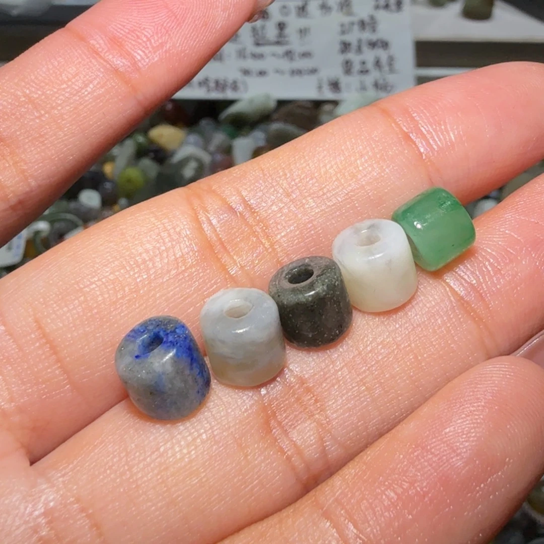 和田玉未镶嵌珠宝半成品