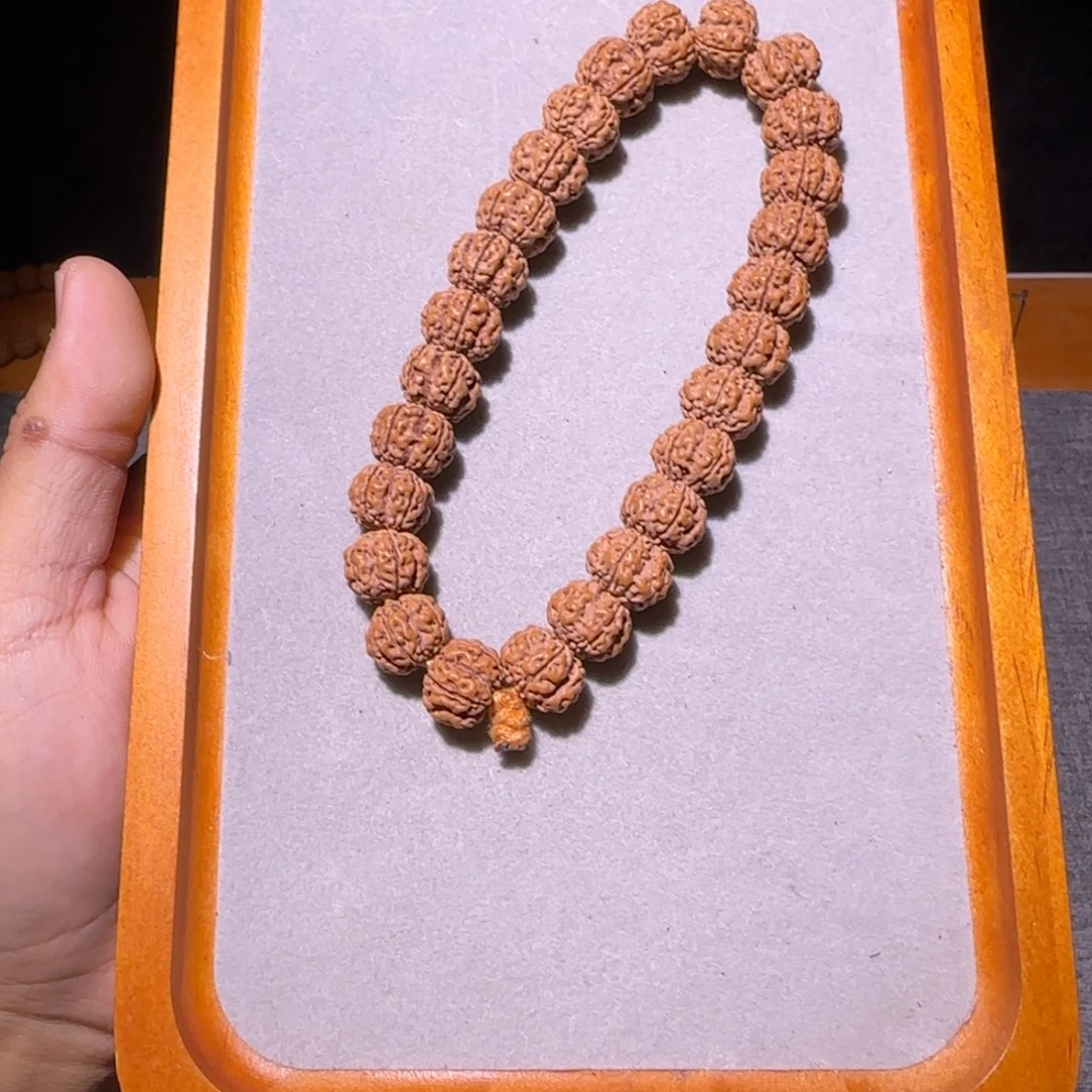 金刚菩提手串肌肉梅花红方印