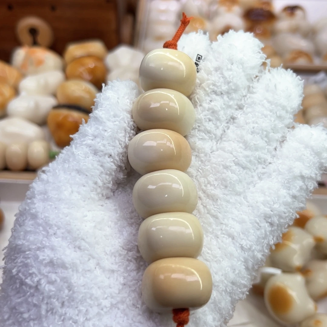 兔***菩提根/象牙果手串48 象牙果原果溏心藏扣微瑕