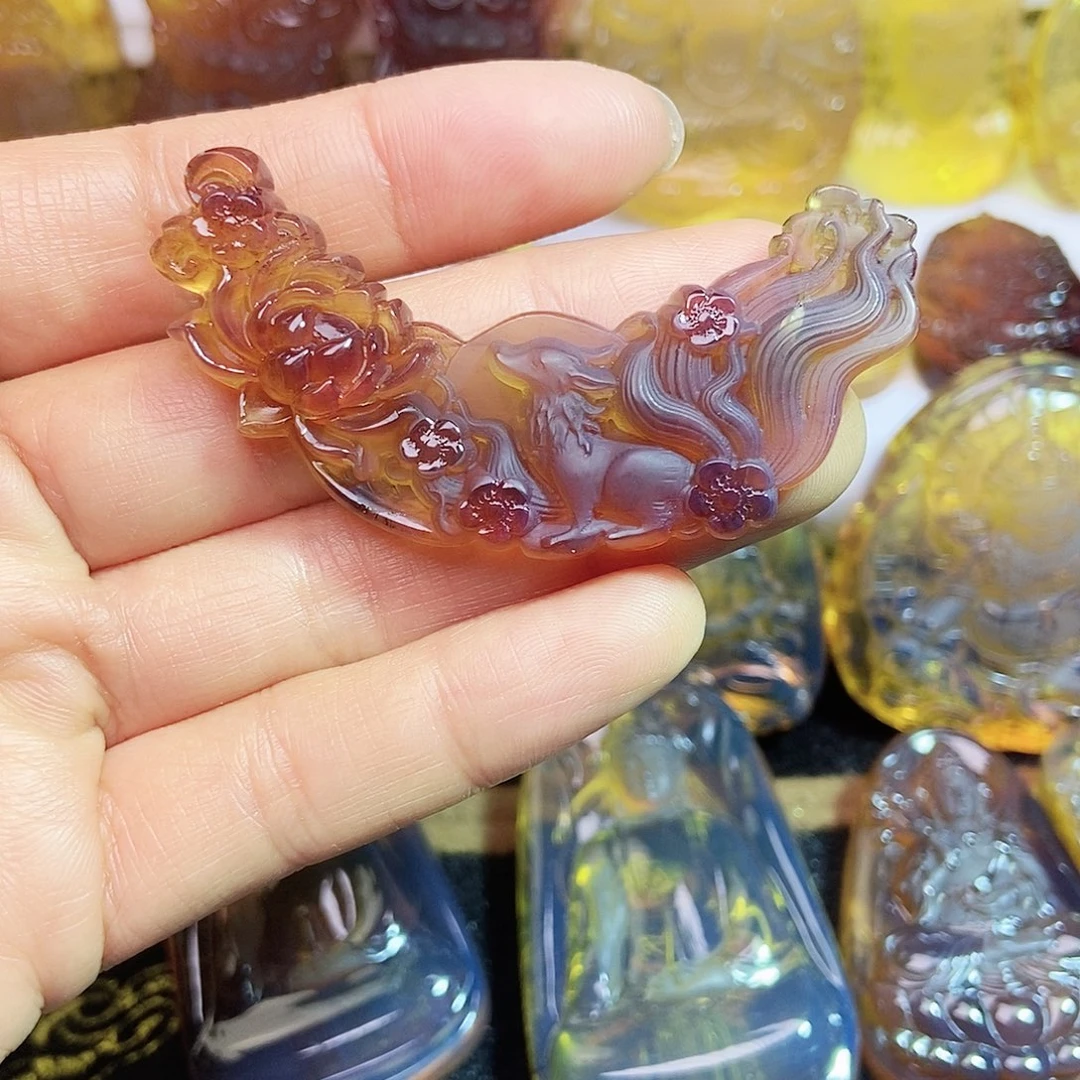 琥珀颈饰未镶嵌九尾狐