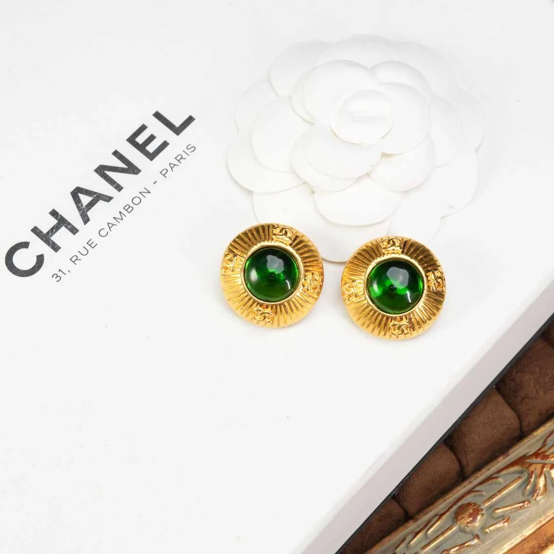 95新 Chanel/香奈儿 柚礼中古/香奈儿素金绿琉璃耳夹lq509033