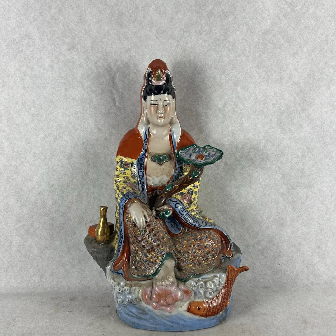 粉彩观音菩萨坐像如意雕塑