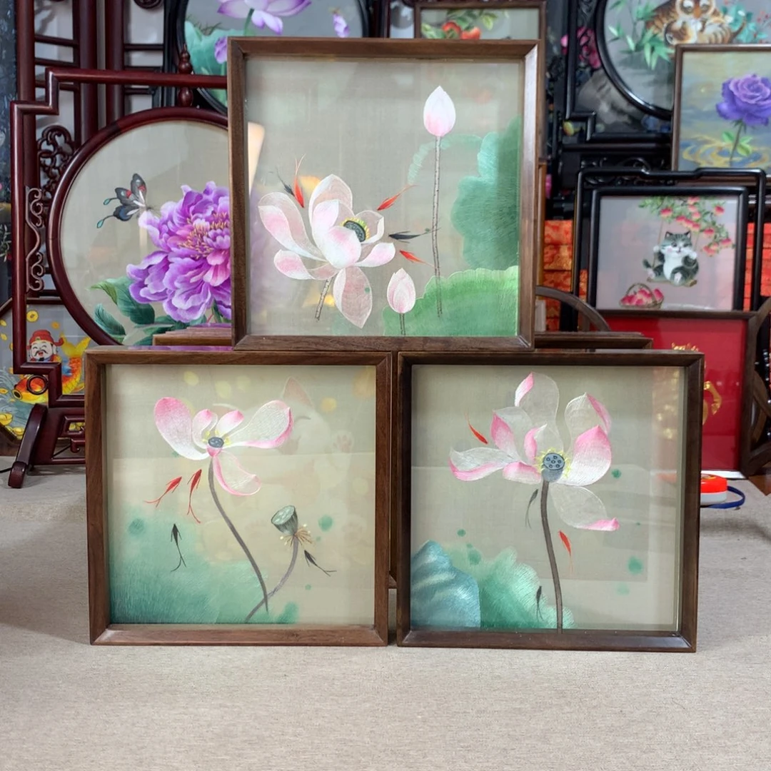 木精品苏绣实木摆件