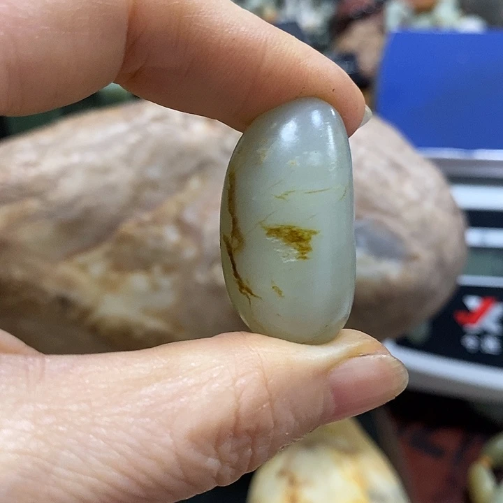 和田玉（糖玉）未镶嵌挂件